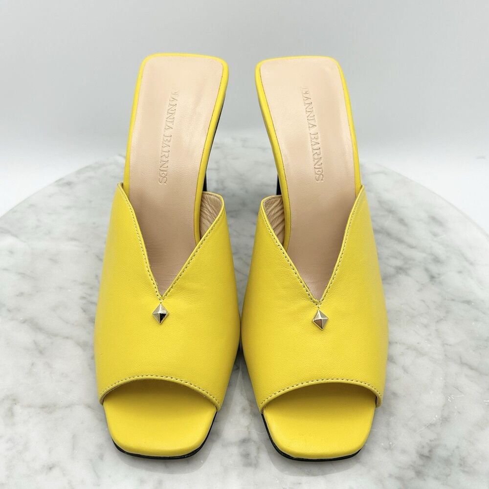 Tianna Barnes Mule Heels Bright Yellow NWOB US Women’s Size 6 EU36 Leather